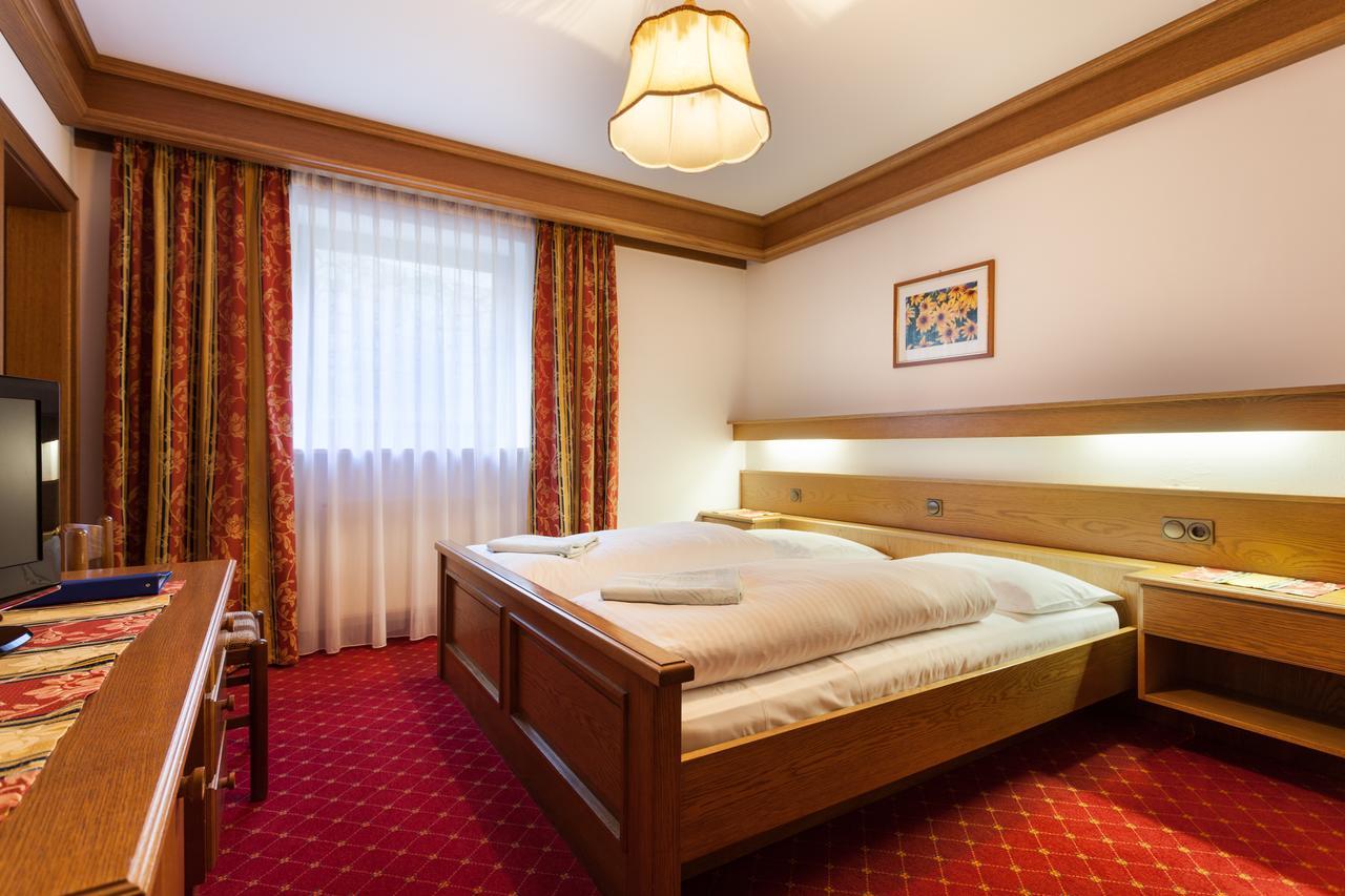 Haus Peskoller Bed & Breakfast Perca Luaran gambar